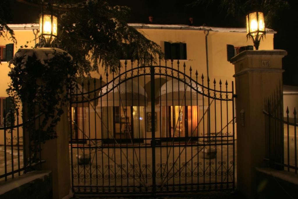 Hotel La Rescossa Міра Екстер'єр фото