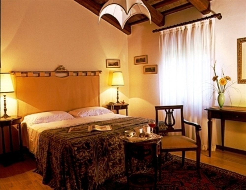 Hotel La Rescossa Міра Екстер'єр фото