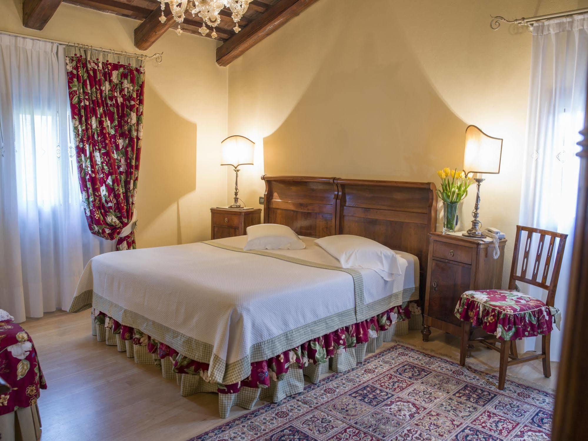 Hotel La Rescossa Міра Екстер'єр фото