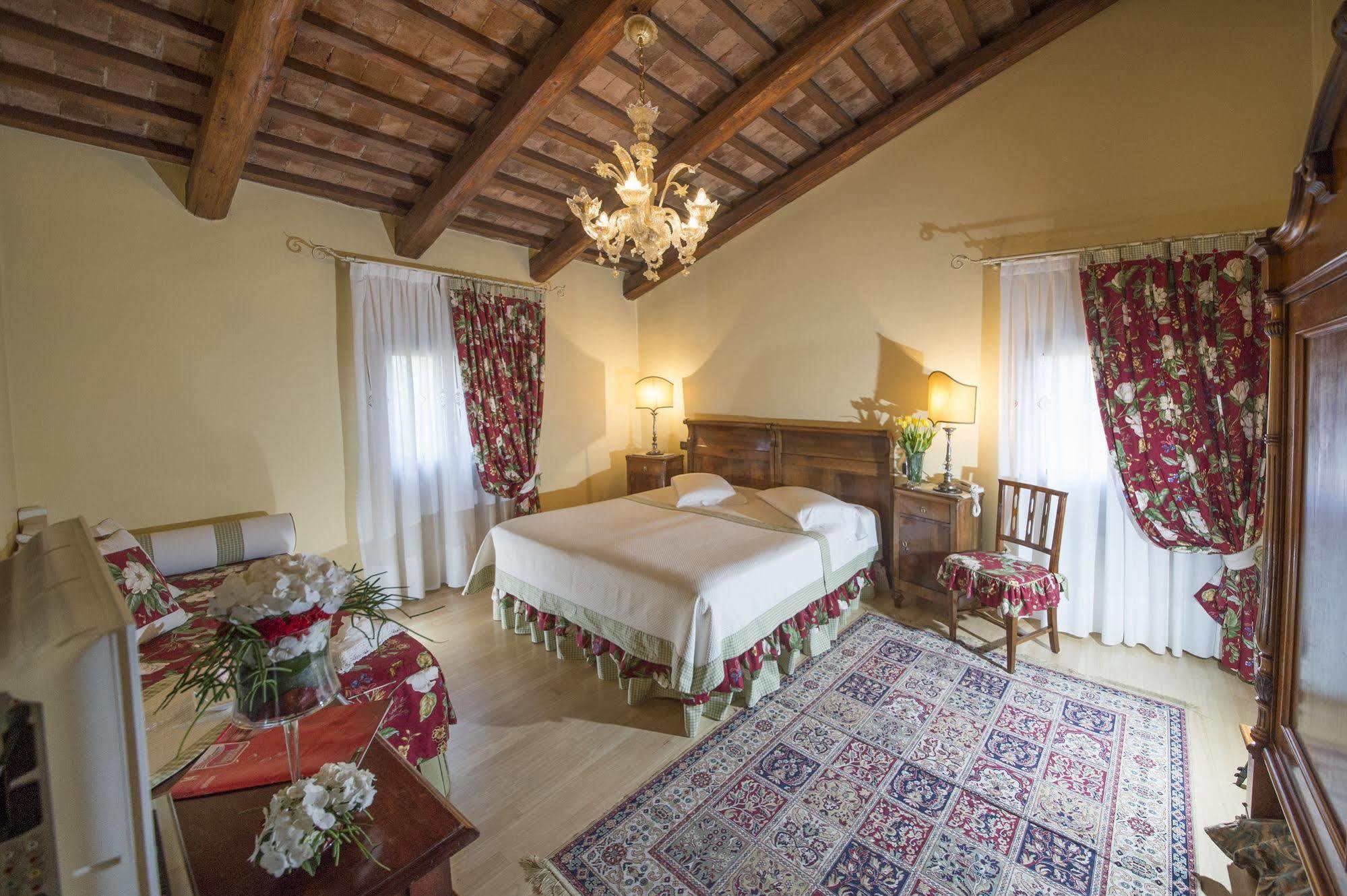 Hotel La Rescossa Міра Екстер'єр фото