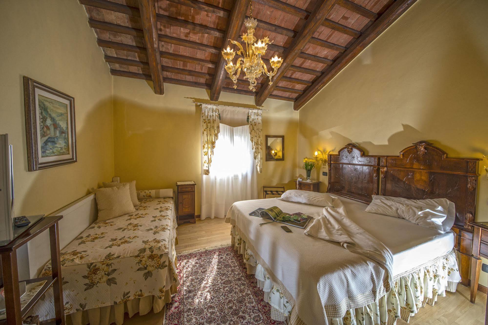 Hotel La Rescossa Міра Екстер'єр фото